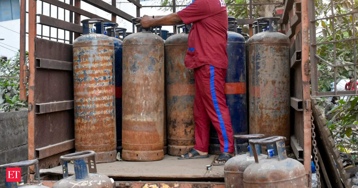 Associação de Hotéis de Bengaluru pede subsídio de energia para estimular uso de fogões por indução