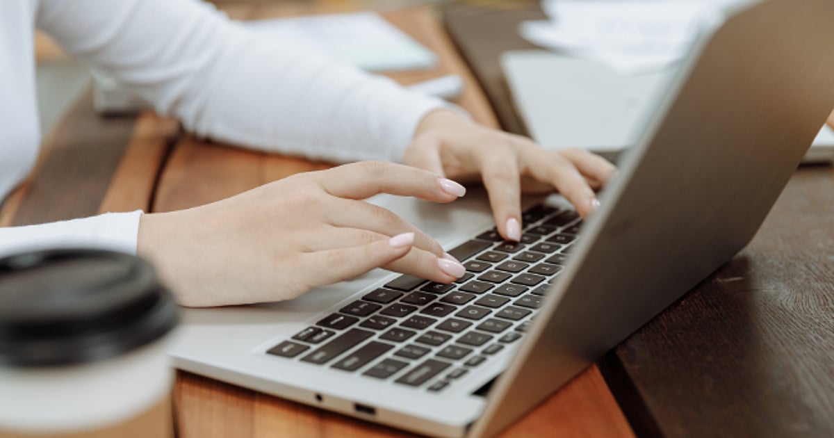 Sede da Pidilite com destaque para suas marcas e produtos